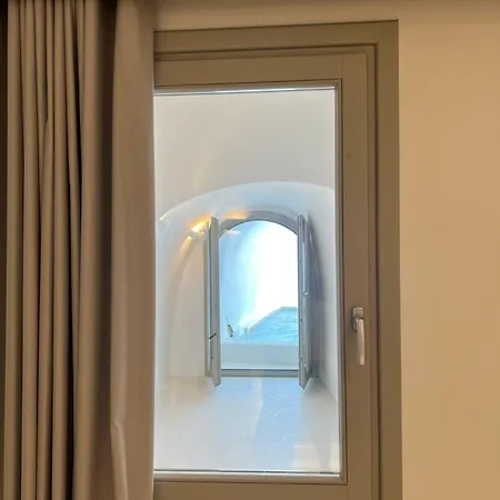 Eg Cave Apartment