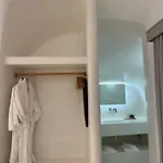 Eg Cave Éxo Goniá