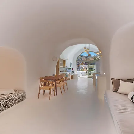 Eg Cave Apartment *