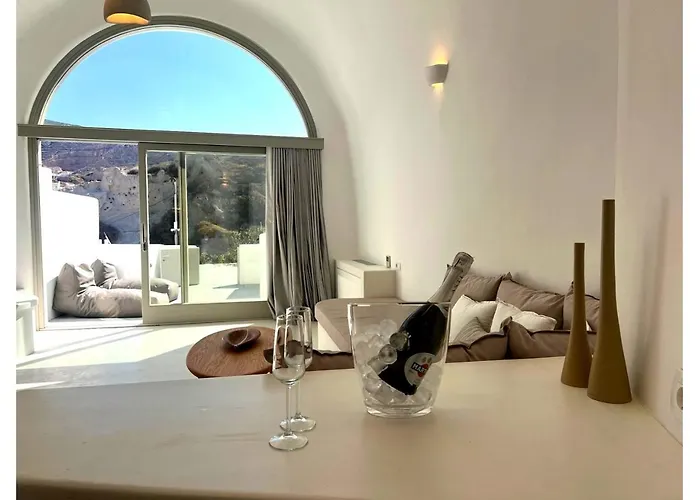 Eg Cave * Éxo Goniá