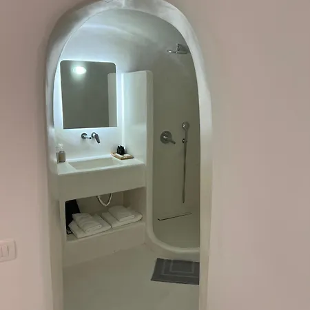 Eg Cave Apartment Éxo Goniá